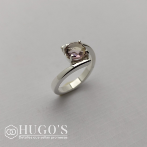 Anillo B8